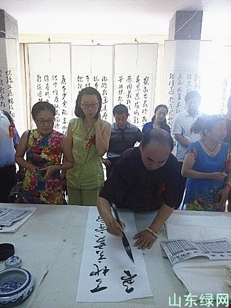 点此在新窗口浏览图片